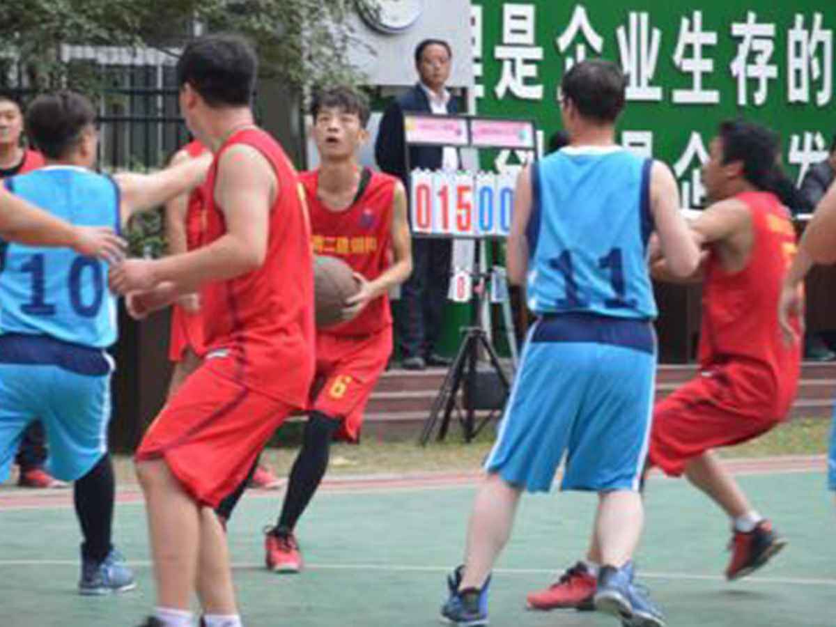 参加上海天浩在线音乐教育有限公司“奋进杯”男子篮球赛